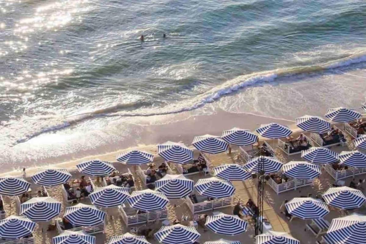 Glenelg Oasis, Pool, Gym, Spa & Sauna, Free Parking, City Views Екстериор снимка